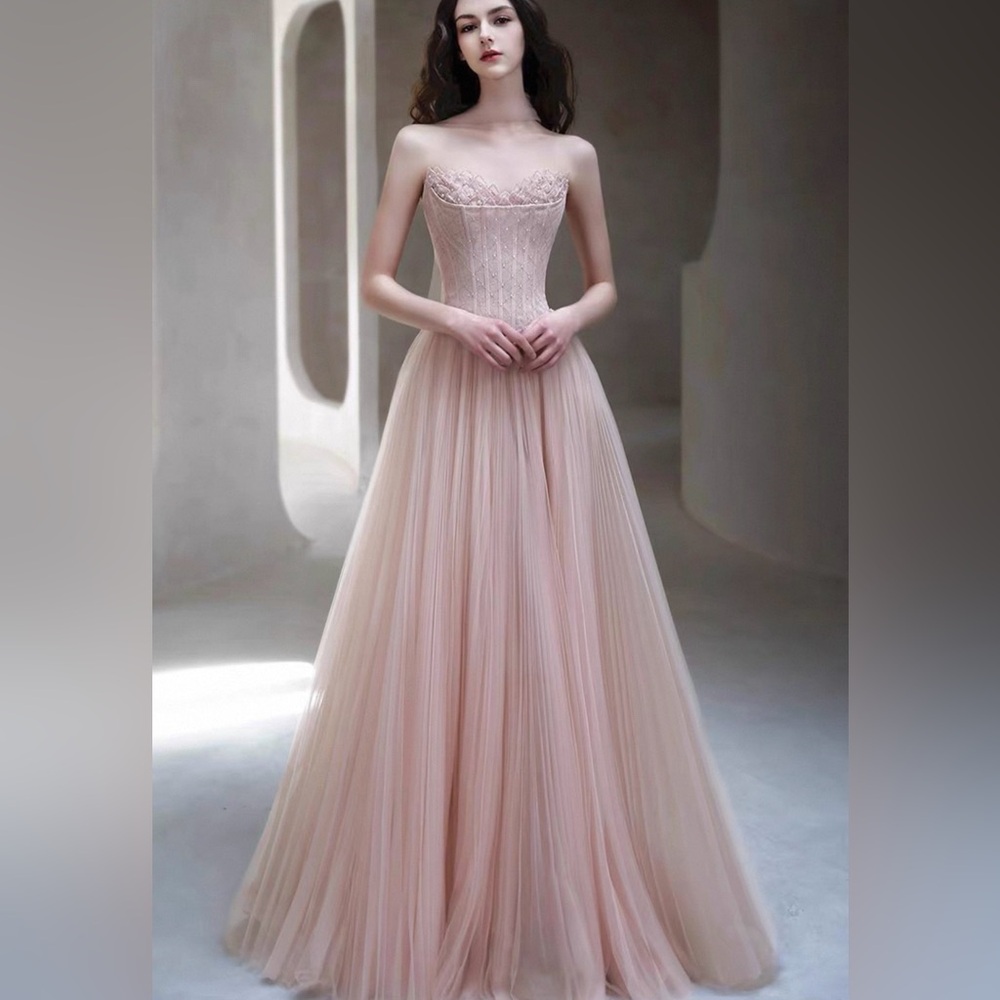 Elegant Pink Strapless Evening Gown